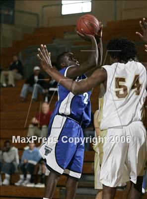 Thumbnail 3 in Serra vs. Jordan (Torrey Pines Holiday Prep Classic) photogallery.