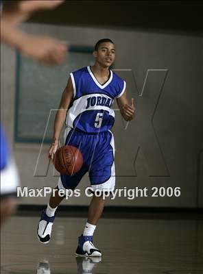 Thumbnail 1 in Serra vs. Jordan (Torrey Pines Holiday Prep Classic) photogallery.