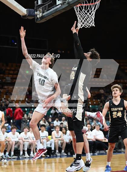 Thumbnail 2 in ThunderRidge vs. Rock Canyon (CHSAA 5A Great 8) photogallery.