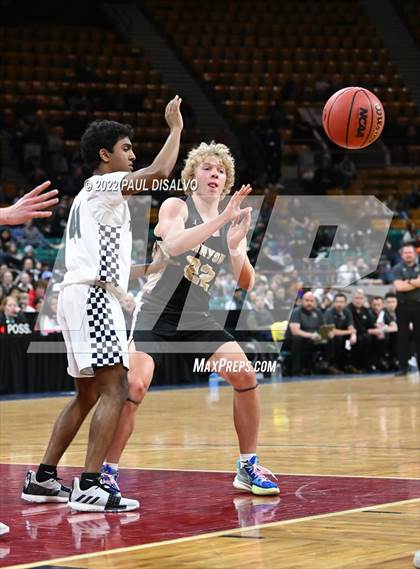 Thumbnail 1 in ThunderRidge vs. Rock Canyon (CHSAA 5A Great 8) photogallery.