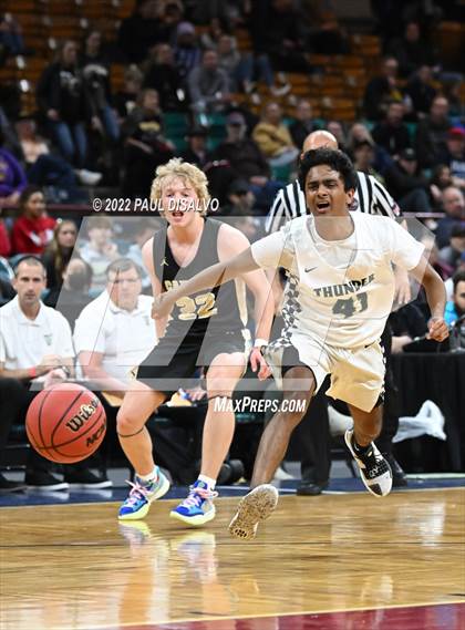 Thumbnail 2 in ThunderRidge vs. Rock Canyon (CHSAA 5A Great 8) photogallery.