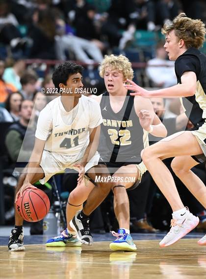 Thumbnail 1 in ThunderRidge vs. Rock Canyon (CHSAA 5A Great 8) photogallery.