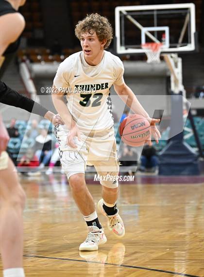 Thumbnail 1 in ThunderRidge vs. Rock Canyon (CHSAA 5A Great 8) photogallery.