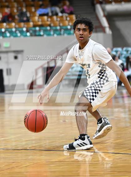 Thumbnail 3 in ThunderRidge vs. Rock Canyon (CHSAA 5A Great 8) photogallery.
