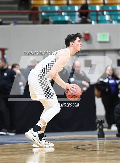 Thumbnail 1 in ThunderRidge vs. Rock Canyon (CHSAA 5A Great 8) photogallery.