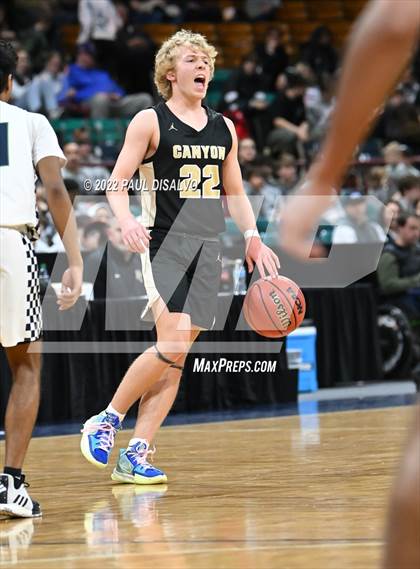 Thumbnail 3 in ThunderRidge vs. Rock Canyon (CHSAA 5A Great 8) photogallery.