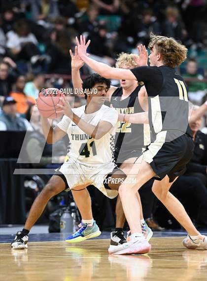 Thumbnail 3 in ThunderRidge vs. Rock Canyon (CHSAA 5A Great 8) photogallery.