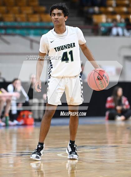 Thumbnail 1 in ThunderRidge vs. Rock Canyon (CHSAA 5A Great 8) photogallery.