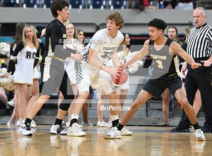 Thumbnail 1 in ThunderRidge vs. Rock Canyon (CHSAA 5A Great 8) photogallery.