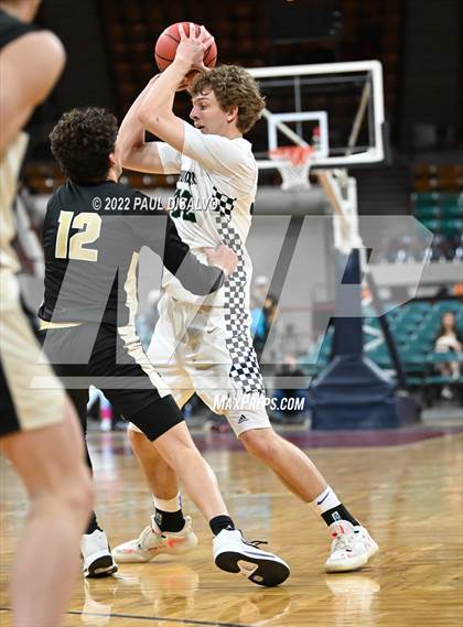 Thumbnail 2 in ThunderRidge vs. Rock Canyon (CHSAA 5A Great 8) photogallery.