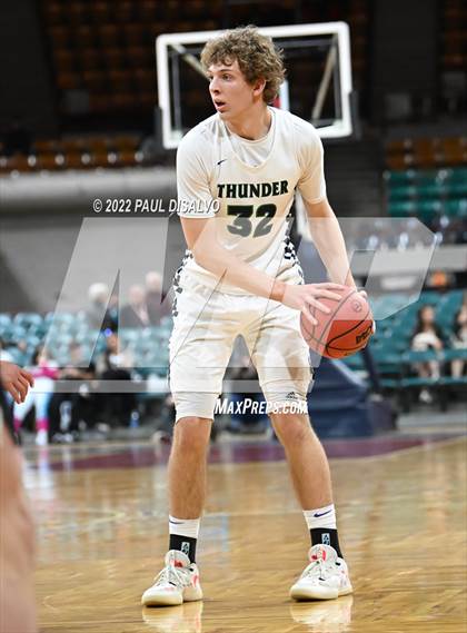 Thumbnail 2 in ThunderRidge vs. Rock Canyon (CHSAA 5A Great 8) photogallery.