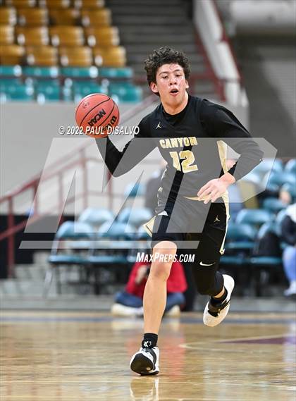 Thumbnail 3 in ThunderRidge vs. Rock Canyon (CHSAA 5A Great 8) photogallery.