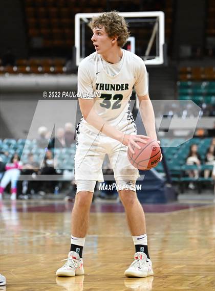 Thumbnail 3 in ThunderRidge vs. Rock Canyon (CHSAA 5A Great 8) photogallery.