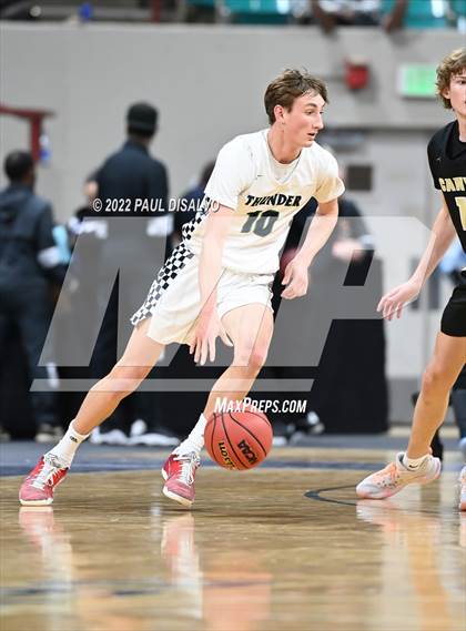 Thumbnail 1 in ThunderRidge vs. Rock Canyon (CHSAA 5A Great 8) photogallery.