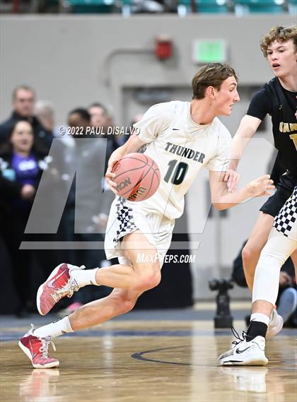Thumbnail 2 in ThunderRidge vs. Rock Canyon (CHSAA 5A Great 8) photogallery.