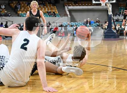 Thumbnail 2 in ThunderRidge vs. Rock Canyon (CHSAA 5A Great 8) photogallery.