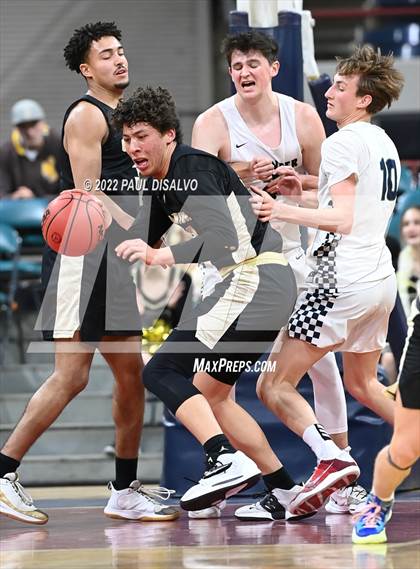 Thumbnail 1 in ThunderRidge vs. Rock Canyon (CHSAA 5A Great 8) photogallery.