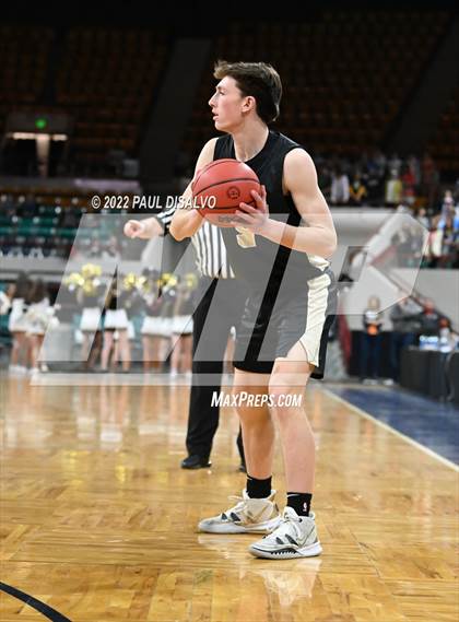 Thumbnail 2 in ThunderRidge vs. Rock Canyon (CHSAA 5A Great 8) photogallery.