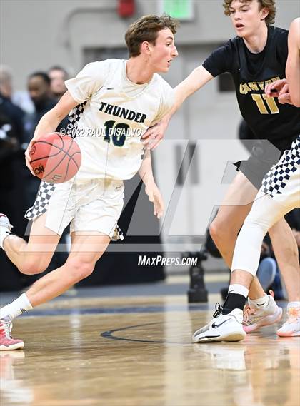 Thumbnail 1 in ThunderRidge vs. Rock Canyon (CHSAA 5A Great 8) photogallery.