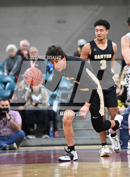 Thumbnail 2 in ThunderRidge vs. Rock Canyon (CHSAA 5A Great 8) photogallery.