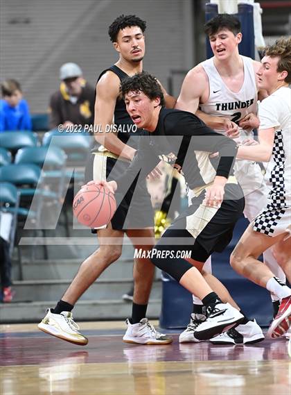 Thumbnail 2 in ThunderRidge vs. Rock Canyon (CHSAA 5A Great 8) photogallery.