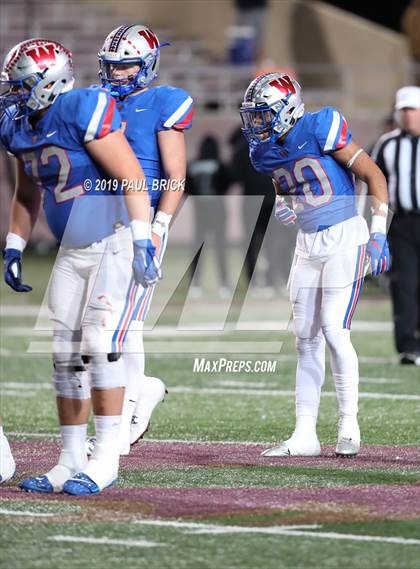 Thumbnail 3 in Westlake v SA Brennan (UIL 6A Area Playoff) photogallery.