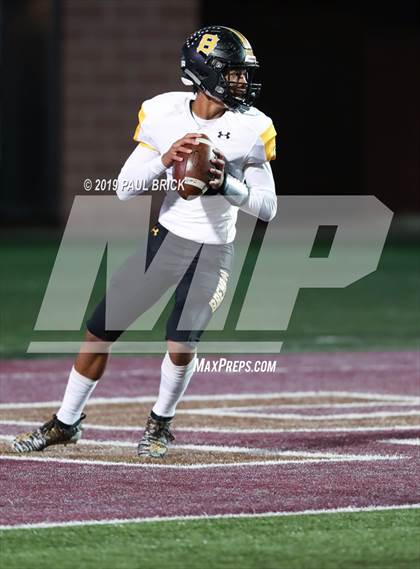 Thumbnail 2 in Westlake v SA Brennan (UIL 6A Area Playoff) photogallery.