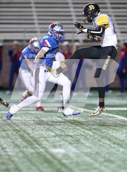 Thumbnail 3 in Westlake v SA Brennan (UIL 6A Area Playoff) photogallery.