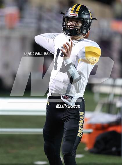 Thumbnail 1 in Westlake v SA Brennan (UIL 6A Area Playoff) photogallery.