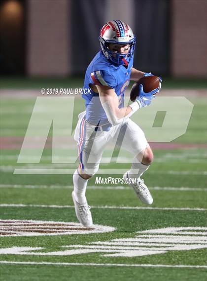 Thumbnail 2 in Westlake v SA Brennan (UIL 6A Area Playoff) photogallery.