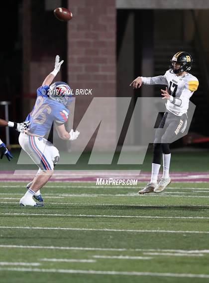 Thumbnail 3 in Westlake v SA Brennan (UIL 6A Area Playoff) photogallery.