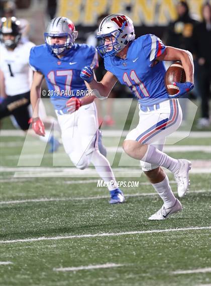 Thumbnail 3 in Westlake v SA Brennan (UIL 6A Area Playoff) photogallery.