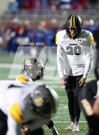 Thumbnail 1 in Westlake v SA Brennan (UIL 6A Area Playoff) photogallery.