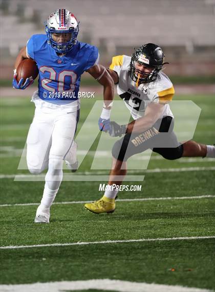 Thumbnail 3 in Westlake v SA Brennan (UIL 6A Area Playoff) photogallery.