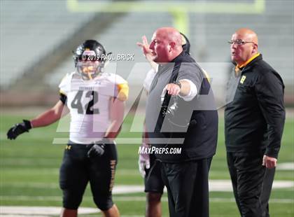 Thumbnail 2 in Westlake v SA Brennan (UIL 6A Area Playoff) photogallery.