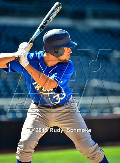 Thumbnail 3 in Grossmont @ Steele Canyon photogallery.