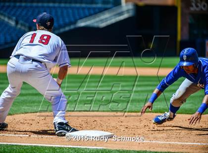 Thumbnail 1 in Grossmont @ Steele Canyon photogallery.