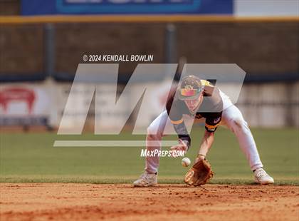 Thumbnail 3 in St. Andrew's Episcopal vs. East Union (MHSAA 2A Final) photogallery.