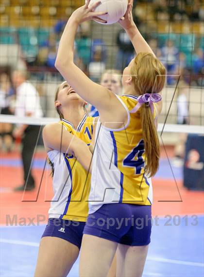 Thumbnail 1 in Dove Creek vs. Kit Carson (CHSAA 1A Pool I) photogallery.