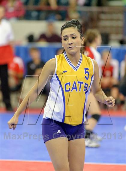 Thumbnail 2 in Dove Creek vs. Kit Carson (CHSAA 1A Pool I) photogallery.