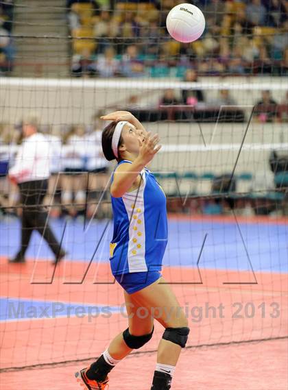 Thumbnail 1 in Dove Creek vs. Kit Carson (CHSAA 1A Pool I) photogallery.