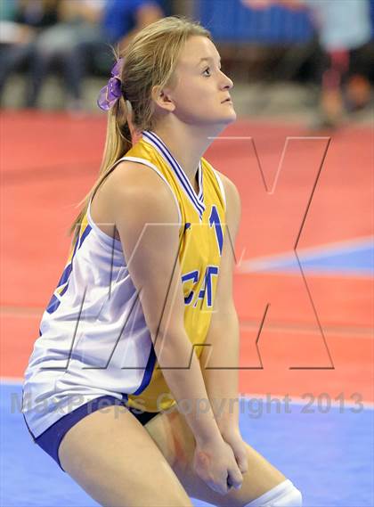 Thumbnail 2 in Dove Creek vs. Kit Carson (CHSAA 1A Pool I) photogallery.