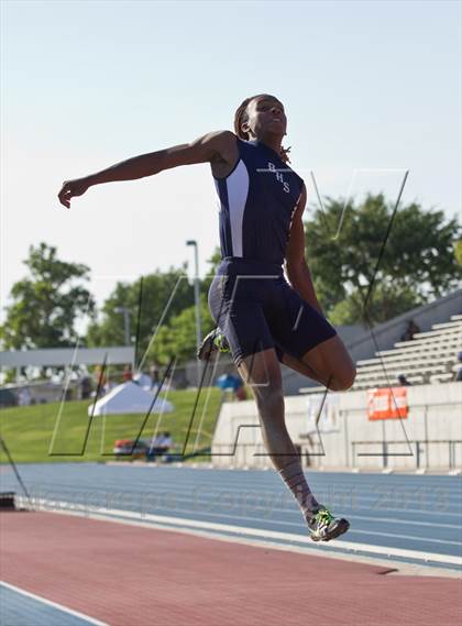 Thumbnail 2 in CIF State Track & Field Championships (Long Jump) photogallery.