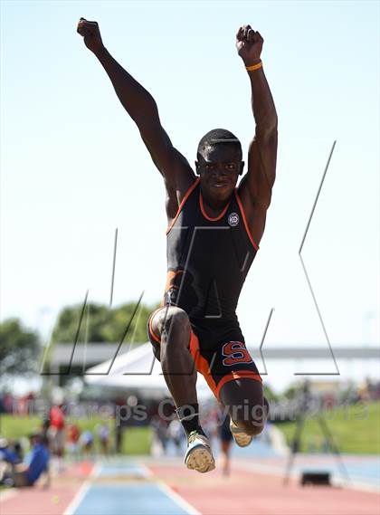 Thumbnail 2 in CIF State Track & Field Championships (Long Jump) photogallery.