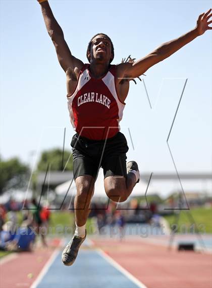 Thumbnail 2 in CIF State Track & Field Championships (Long Jump) photogallery.
