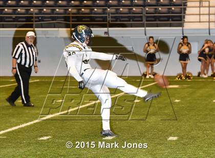Thumbnail 2 in Kingman Academy vs. Bourgade Catholic photogallery.