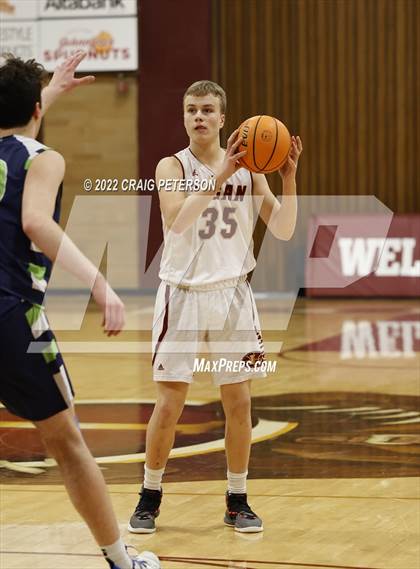 Thumbnail 2 in Ridgeline @ Logan (Sophomore) photogallery.
