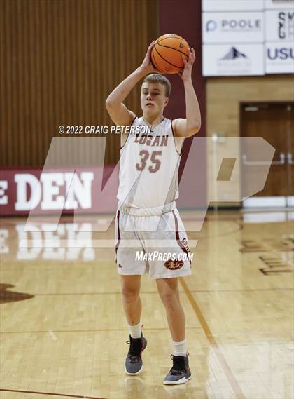 Thumbnail 3 in Ridgeline @ Logan (Sophomore) photogallery.