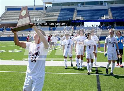 Thumbnail 2 in Plano vs Keller (UIL 6A Regional Playoff) photogallery.