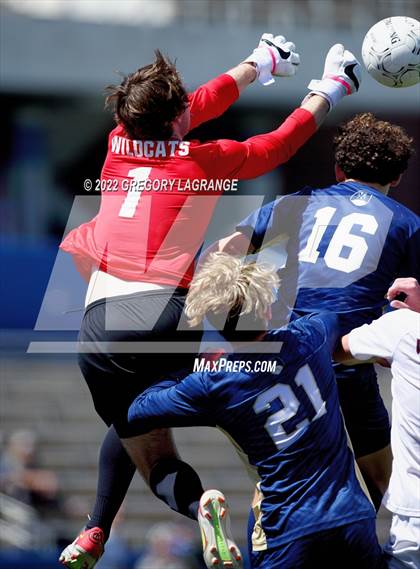Thumbnail 3 in Plano vs Keller (UIL 6A Regional Playoff) photogallery.